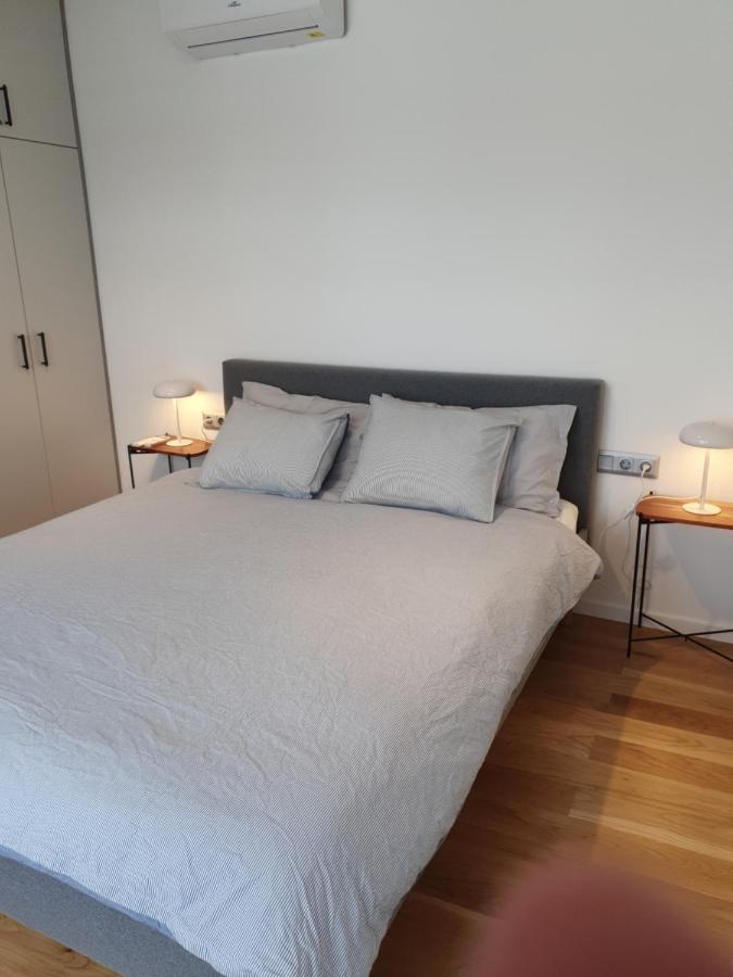 Modern Top Floor Loft With Balcony ブダペスト エクステリア 写真
